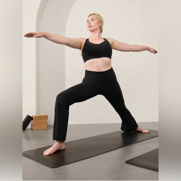 NWT Athleta Elation high rise Wide-Leg Black Leggings for Yoga and Fitness MT - Picture 8 of 11